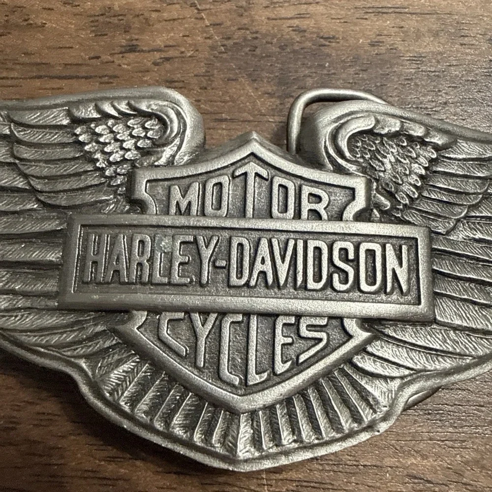 Vintage Harley Davidson Motorcycle Wings Shield Belt buckle
